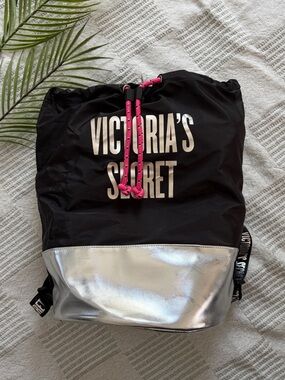 NWT Victoria's Secret Black Bucket Backpack